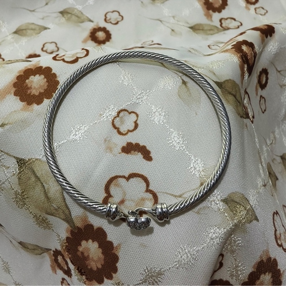 Brand new David Yurman Authentic bracelet - Picture 5 of 8